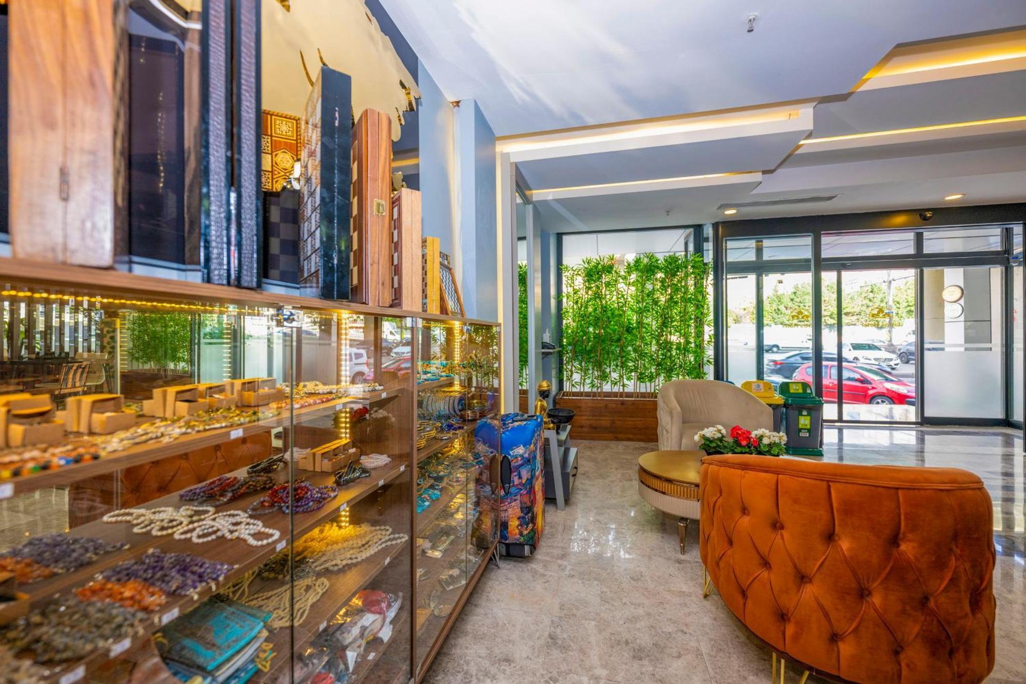 Litros Hotel&spa Hotel 4*