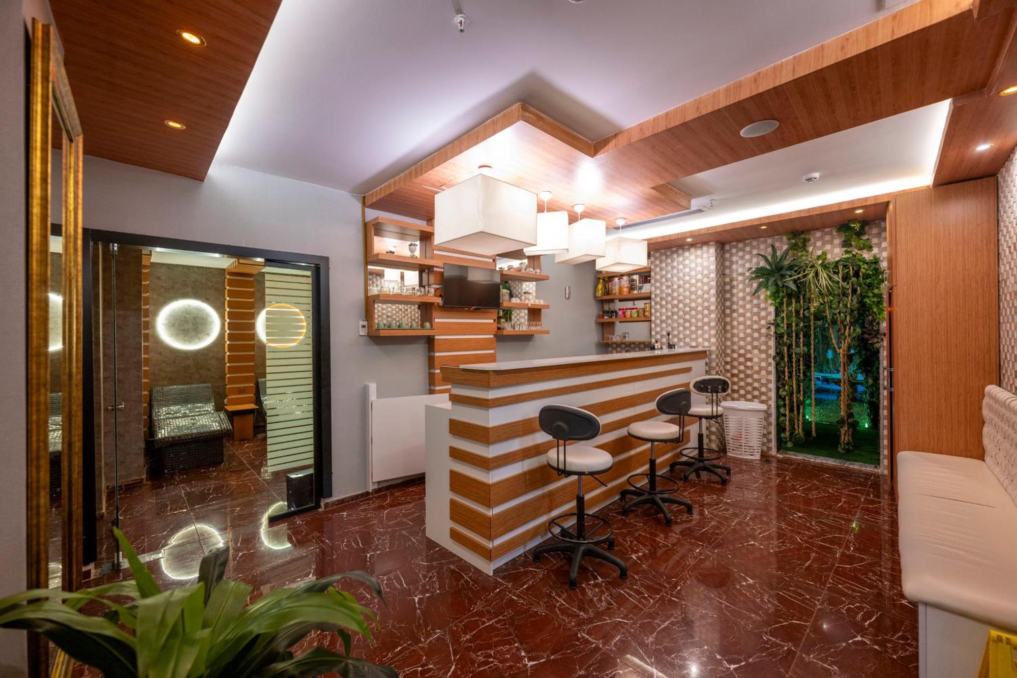 Litros Hotel&spa Hotel